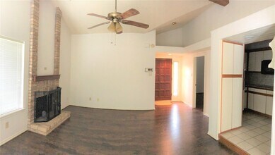 18040 Midway Rd, Unit 195 in Dallas, TX - Building Photo - Building Photo