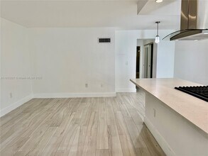 1698 Jefferson Ave in Miami Beach, FL - Building Photo - Building Photo