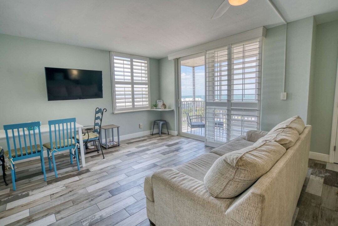 5500 Bonita Beach Rd SW in Bonita Springs, FL - Building Photo