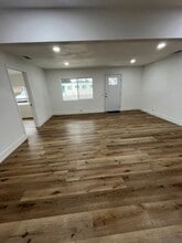 916 N Mooney Blvd in Visalia, CA - Building Photo - Building Photo