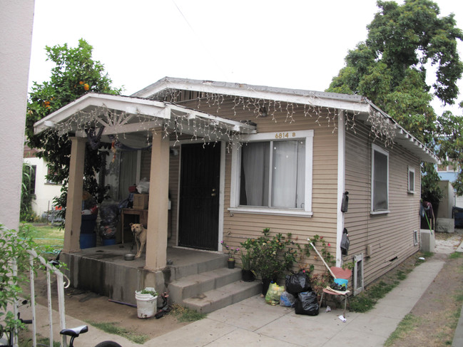 6812 Stafford Ave in Huntington Park, CA - Building Photo - Building Photo