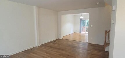 46858 Lawnes Creek Terrace in Sterling, VA - Building Photo - Building Photo