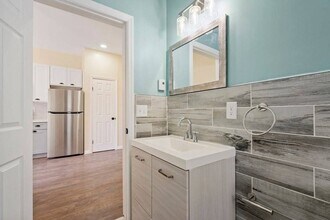 170 Washington Ave in Albany, NY - Building Photo - Building Photo