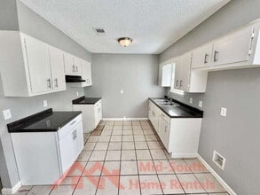 5168 Corkwood Dr in Memphis, TN - Building Photo - Building Photo