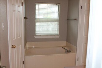 2318 Sycamore Trail in Round Rock, TX - Building Photo - Building Photo