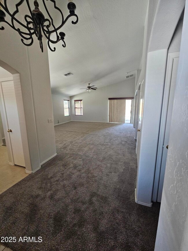 2005 S 86th Dr in Tolleson, AZ - Building Photo - Building Photo