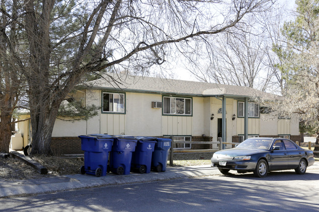 4705 Scenic Cir in Colorado Springs, CO - Building Photo - Building Photo