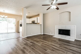 1906 Purdue Dr in Glenn Heights, TX - Building Photo - Building Photo