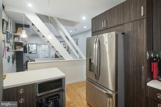 712 S Chadwick St in Philadelphia, PA - Building Photo - Building Photo