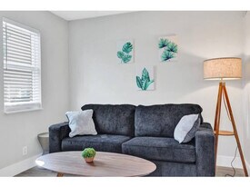 50 Davie Blvd, Unit SI ID1503920P in Fort Lauderdale, FL - Building Photo