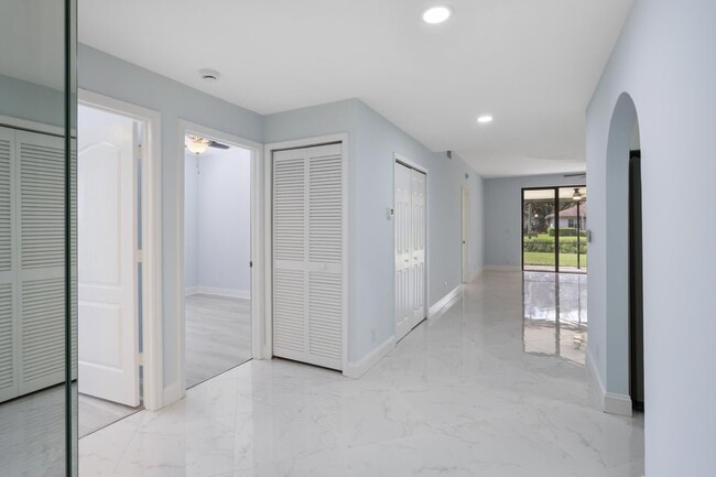 8646 Vía Reale in Boca Raton, FL - Building Photo - Building Photo