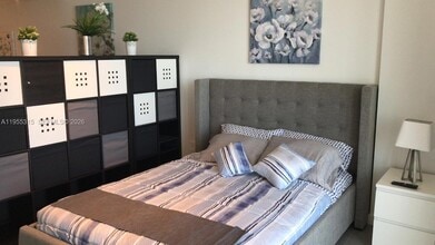 1600 NE 1st Ave, Unit 2902 in Miami, FL - Building Photo - Building Photo