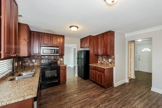 453 Ripplewood Dr in Mesquite, TX - Building Photo - Building Photo