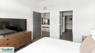 1900 Olevia St, Unit 108 in Jacksonville, FL - Building Photo - Building Photo