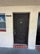 8604 NW 35th St in Coral Springs, FL - Building Photo - Building Photo