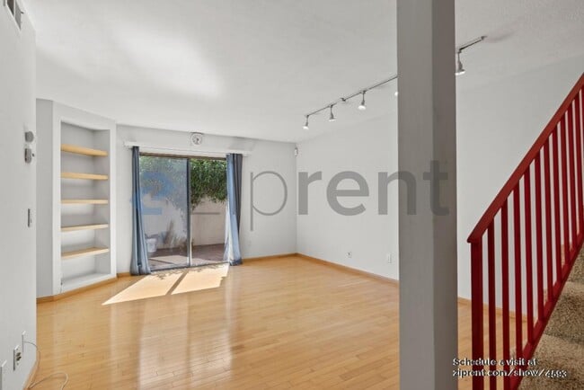 11051 Firethorne Dr in Cupertino, CA - Building Photo - Building Photo