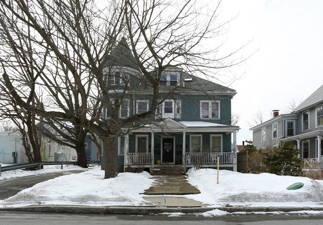 278 Cabot St in Portsmouth, NH - Building Photo - Building Photo