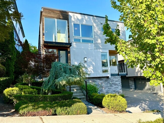 property at 212 4th Ave.