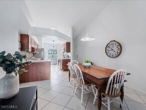 4910 Cougar Ct N in Naples, FL - Building Photo - Building Photo