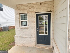 734 Lily Blossom Path in Lawrenceville, GA - Building Photo - Building Photo