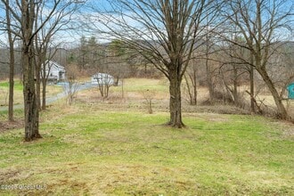 303 New Salem South Rd in Voorheesville, NY - Building Photo - Building Photo