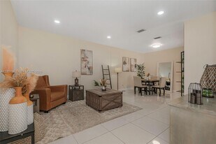 4020 SW 157th Ave in Miramar, FL - Building Photo
