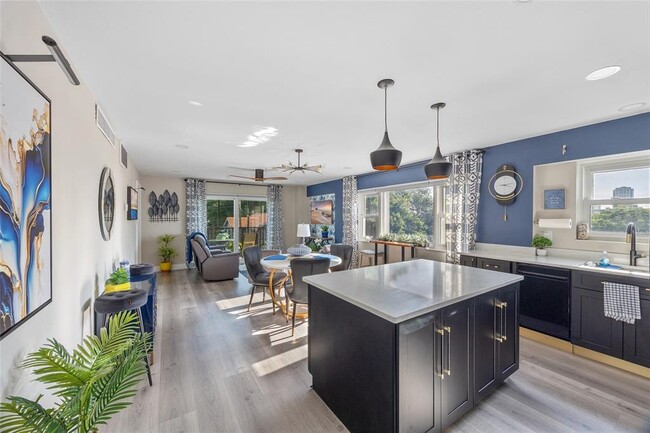 property at 750 Burlington Ave N