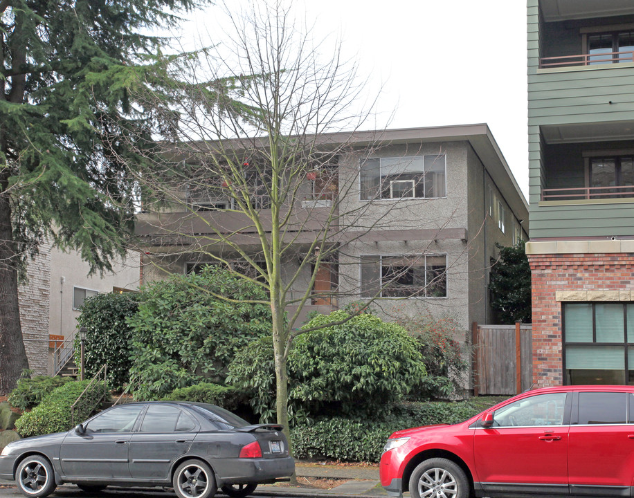 The Orion Apartments in Seattle, WA - Building Photo