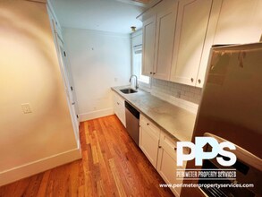 951 Edgewood Ave NE in Atlanta, GA - Building Photo - Building Photo