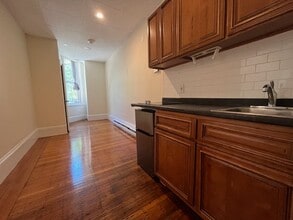 506 Beacon St in Boston, MA - Building Photo - Building Photo