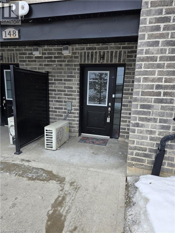 148 Rochefort St. in Kitchener, ON - Building Photo - Building Photo