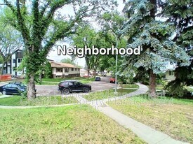 10403-10465 65 Ave NW in Edmonton, AB - Building Photo