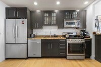 1025 Maxwell Ln in Hoboken, NJ - Building Photo - Building Photo