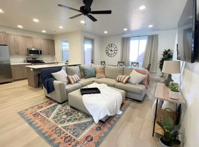 property at 960 Heritage Dr