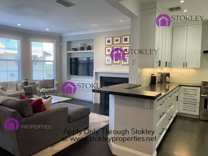 32 Warhol Way in Pleasant Hill, CA - Building Photo