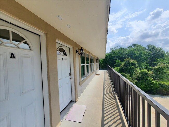 property at 501 E Davis St