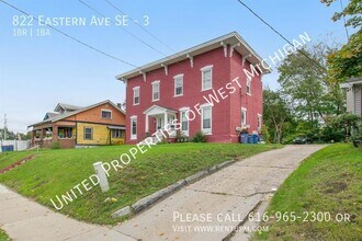 822 Eastern Ave SE, Unit 3 in Grand Rapids, MI - Building Photo - Building Photo