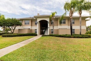 501 Eagle Pond Dr in Winter Haven, FL - Building Photo