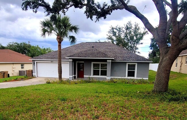 property at 9847 Crenshaw Cir