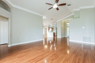 25442 7 Rivers Cir in Land O Lakes, FL - Building Photo - Building Photo