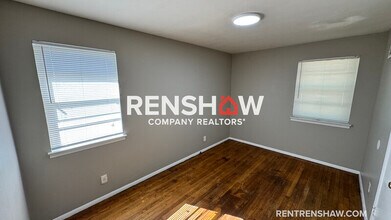 3056 Arrendale St in Memphis, TN - Foto de edificio - Building Photo