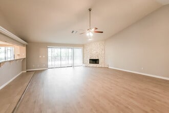 1937 Princess Ct in Naples, FL - Building Photo - Building Photo