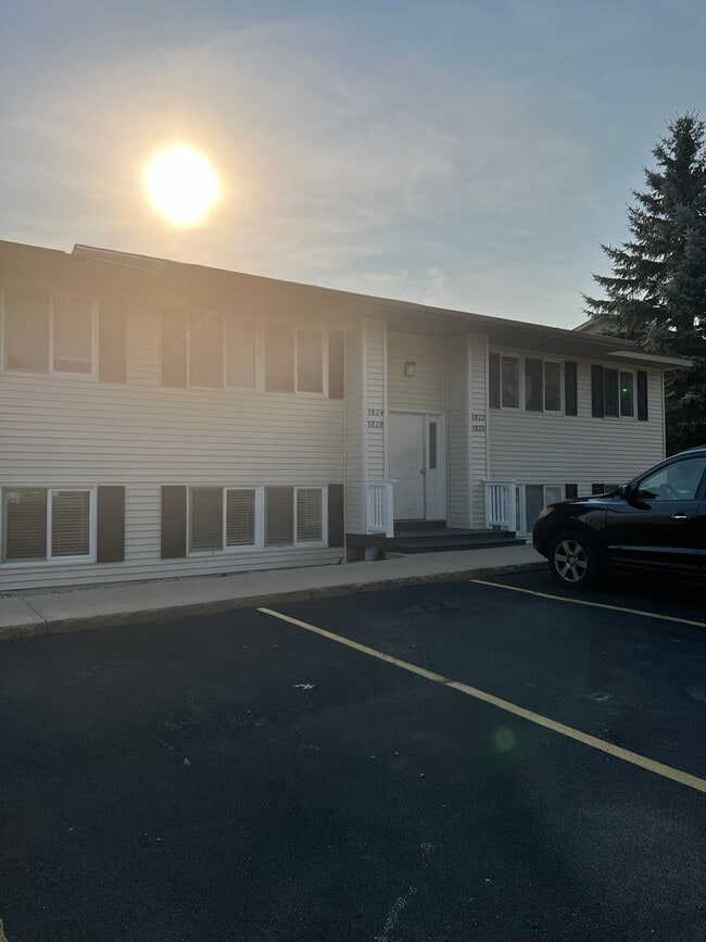 property at 3828-3828 Vale Dr