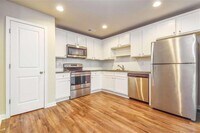 165 Chandler Trce photo'