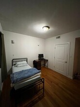 40 Dudley St, Unit 3 in Boston, MA - Foto de edificio - Building Photo