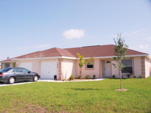 4438 28th St SW-Unit -1 in Lehigh Acres, FL - Building Photo