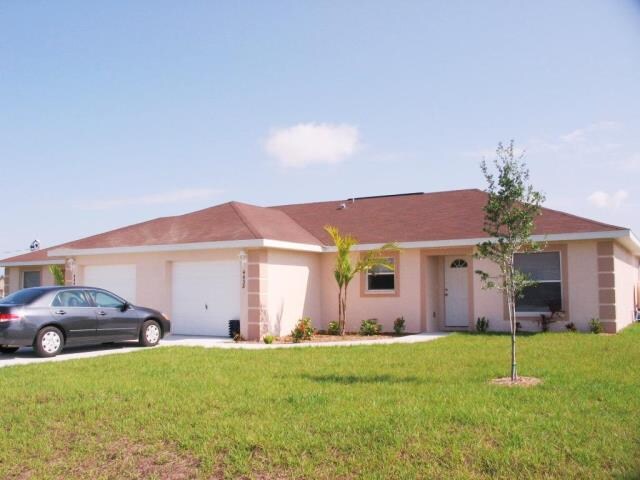 4438 28th St SW in Lehigh Acres, FL - Building Photo