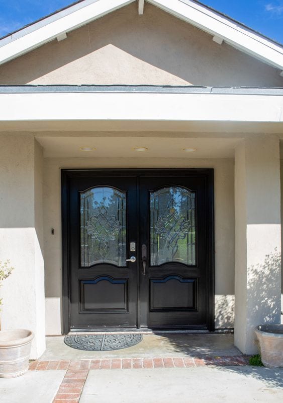 5200 Valley Circle Blvd in Los Angeles, CA - Building Photo - Building Photo