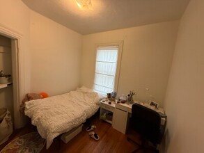 268 Broadway, Unit 1 in Cambridge, MA - Building Photo - Building Photo