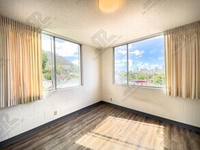 112 S School St in Honolulu, HI - Building Photo - Building Photo